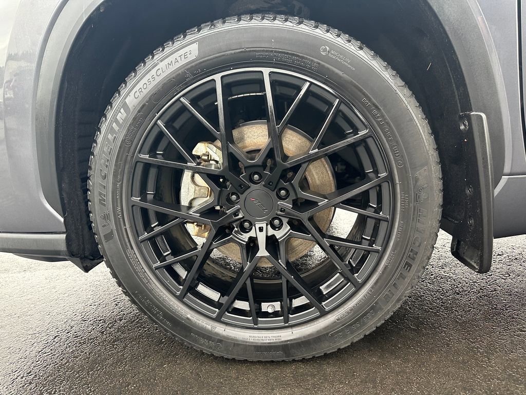 Used 2022 Toyota Highlander Platinum image 12