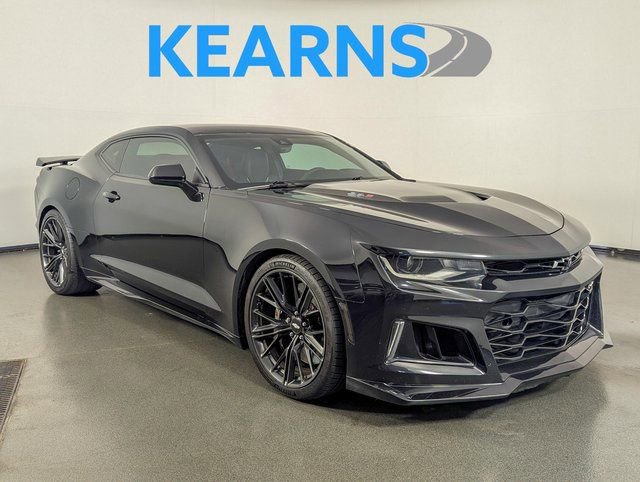 Used 2019 Chevrolet Camaro ZL1 RWD image 1