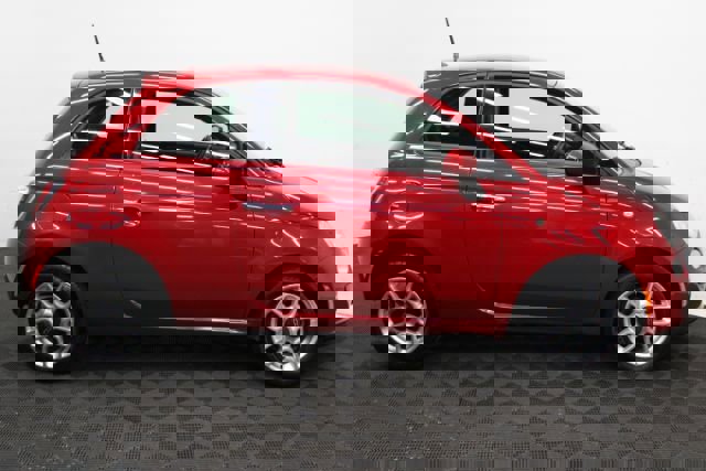 Used 2015 FIAT 500 Pop image 4