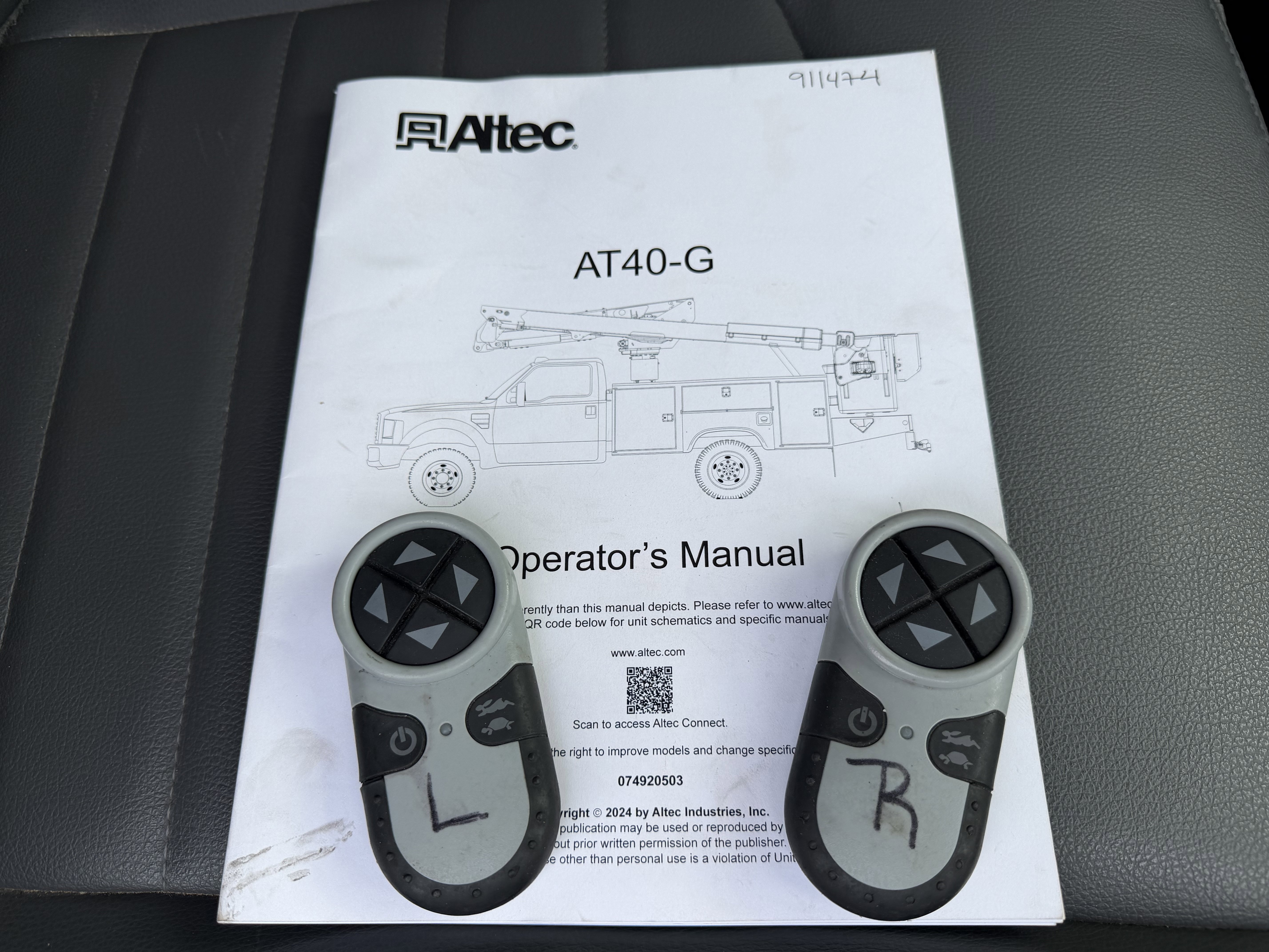 Used 2017 RAM 5500 Tradesman w/ Power & Remote Entry Group image 17