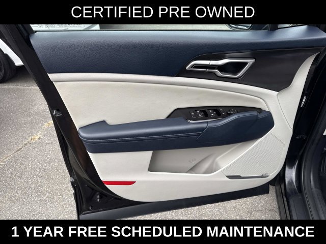 Used 2025 Kia Sportage EX AWD/4WD image 13