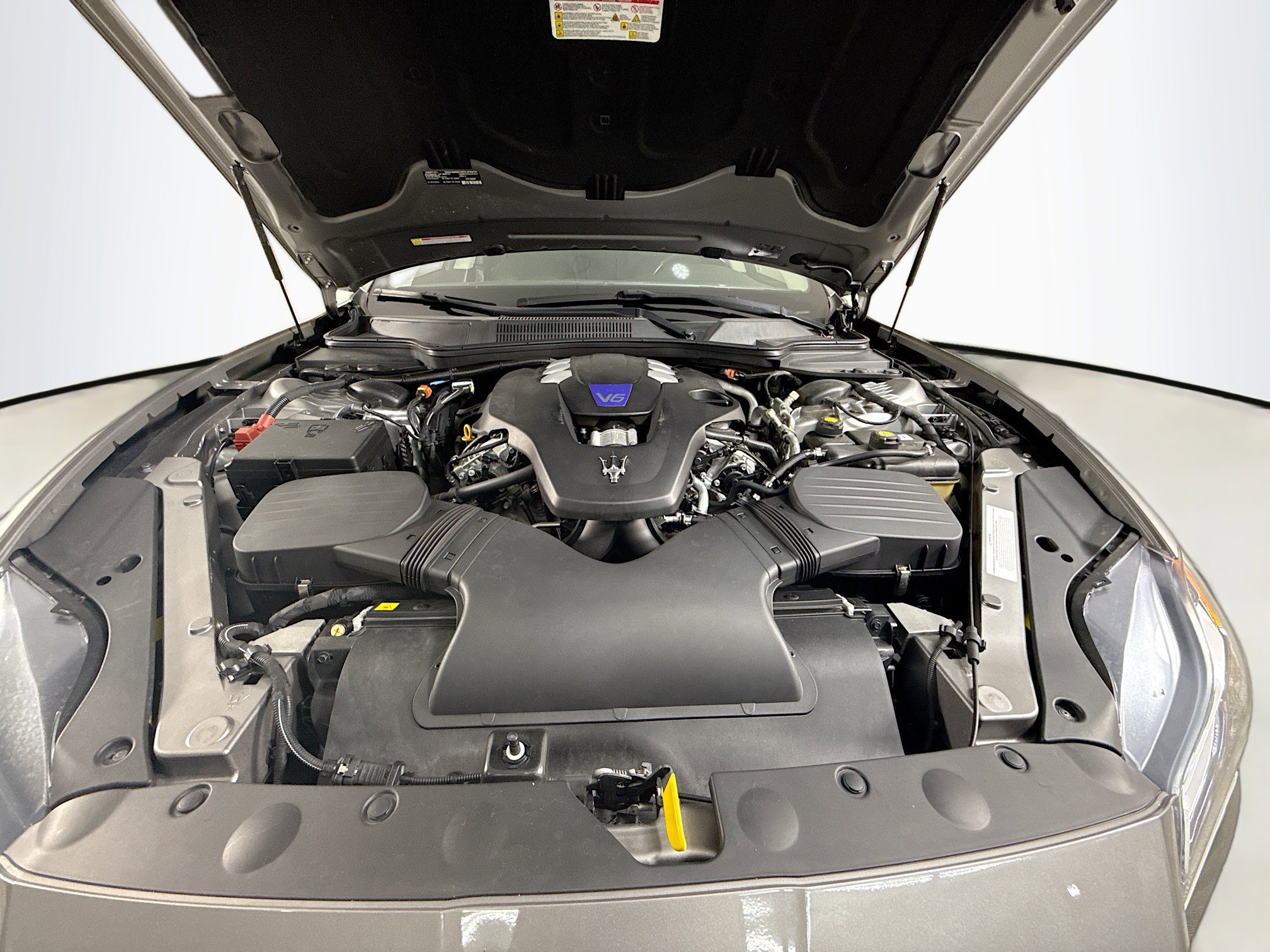 Used 2021 Maserati Quattroporte S image 39