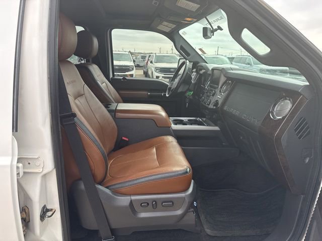 Used 2016 Ford F250 Platinum w/ FX4 Off-Road Package image 11