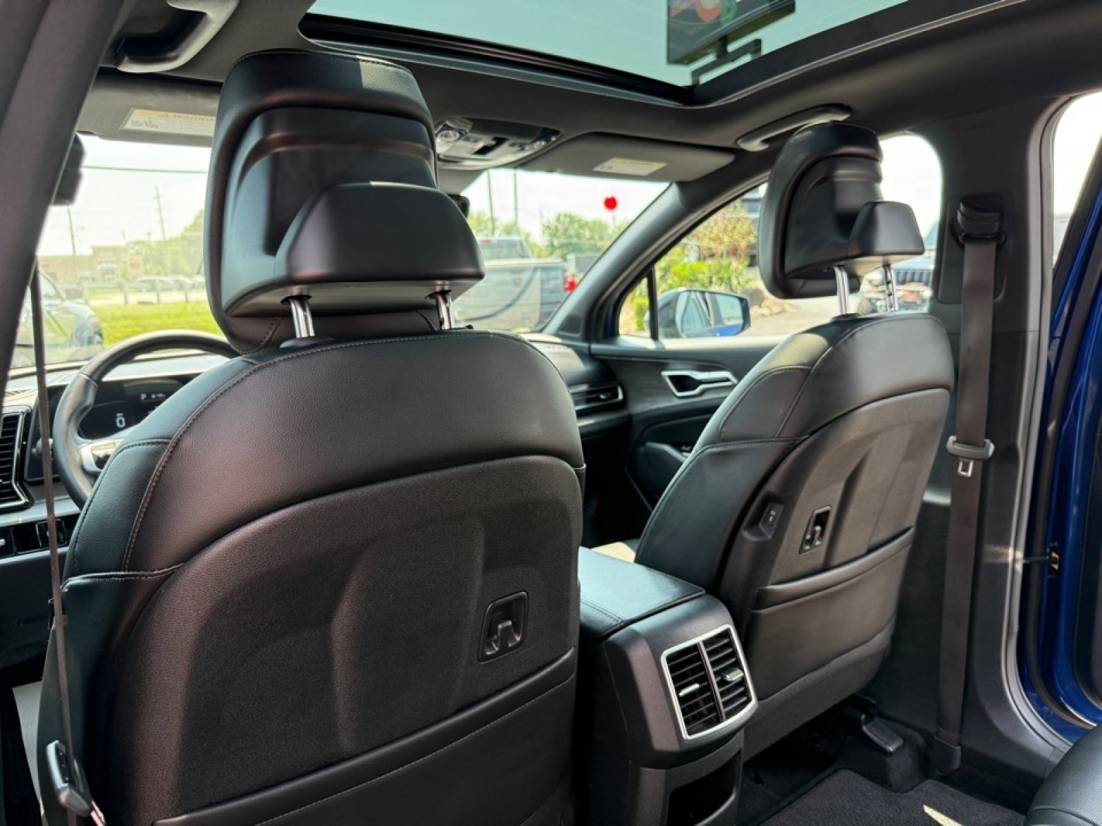 Used 2023 Kia Sportage X-Line w/ X-Line Premium Package image 18