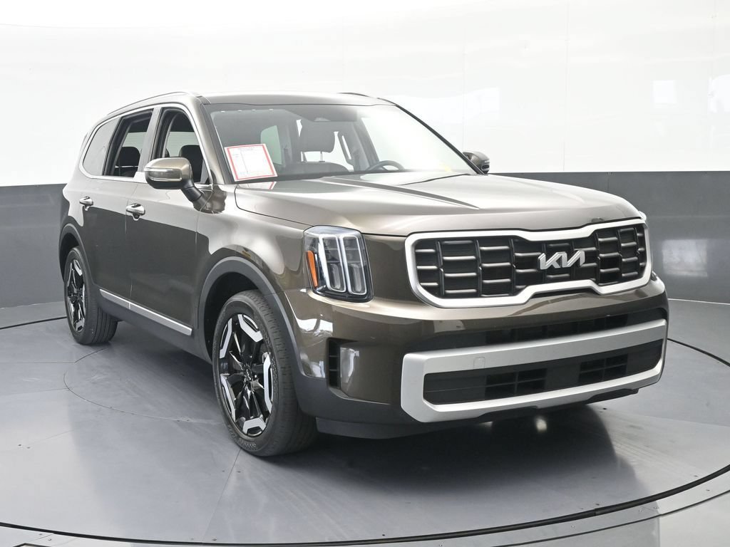 New 2024 Kia Telluride S w/ S Sunroof Package FWD image 9