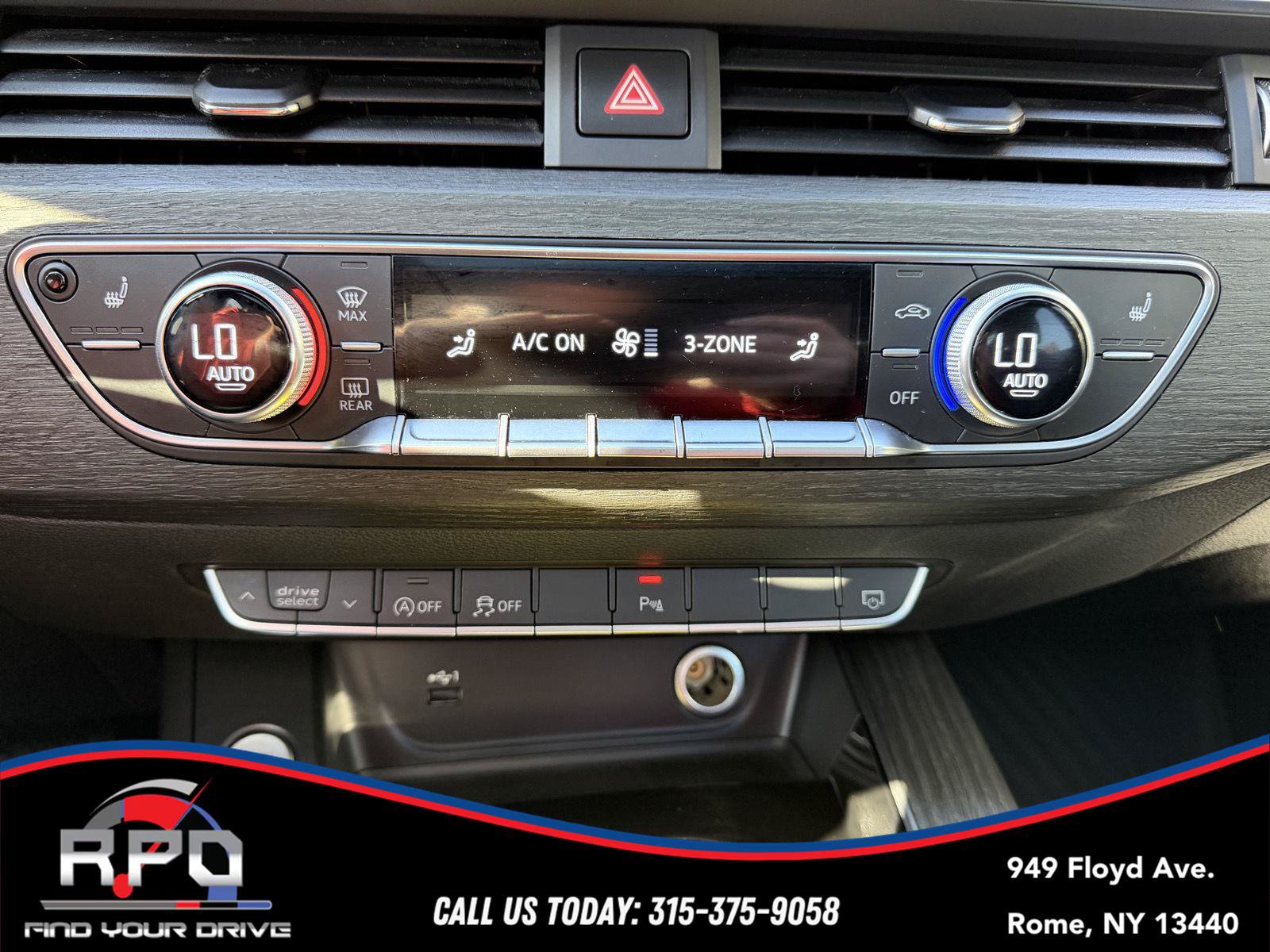 Used 2021 Audi A4 2.0T Premium w/ Convenience Package AWD/4WD image 18