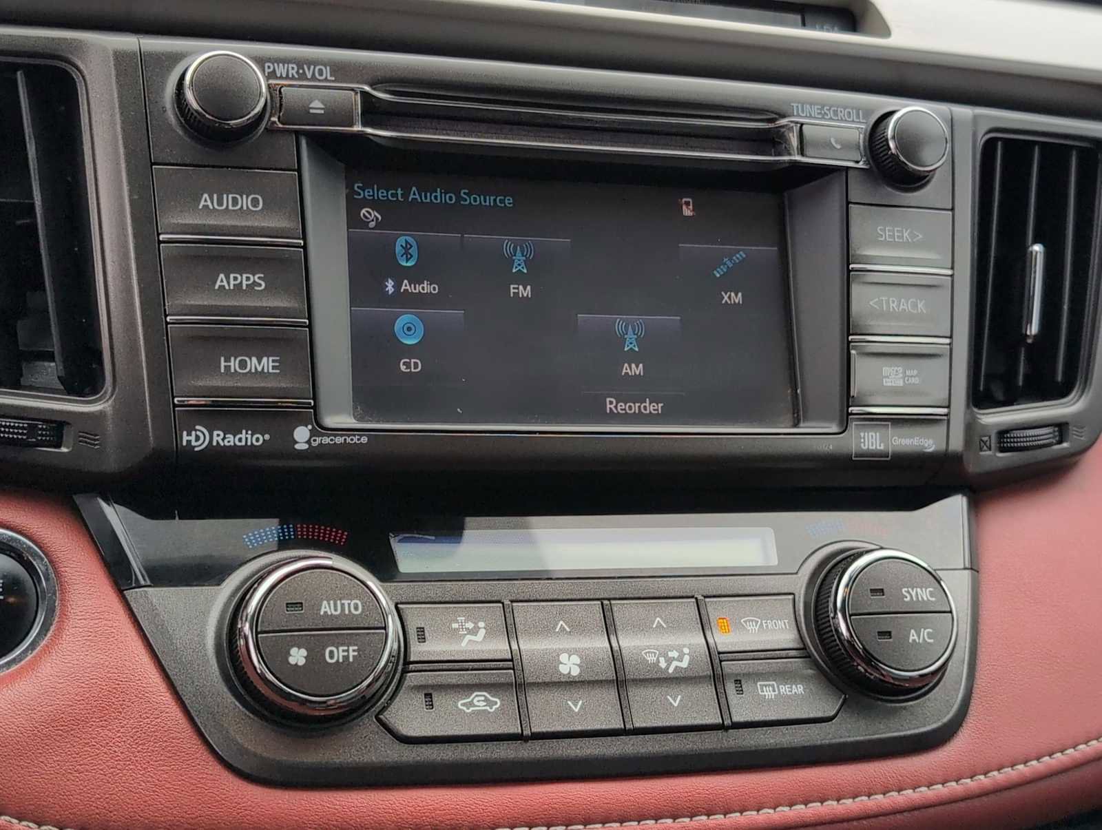 Used 2014 Toyota RAV4 Limited w/ Technology Package image 27