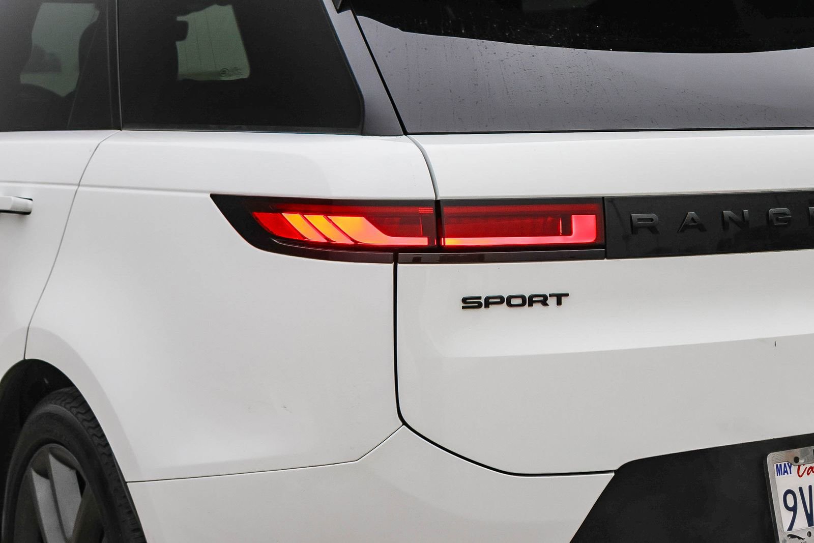 Certified 2024 Land Rover Range Rover Sport SE AWD/4WD image 7