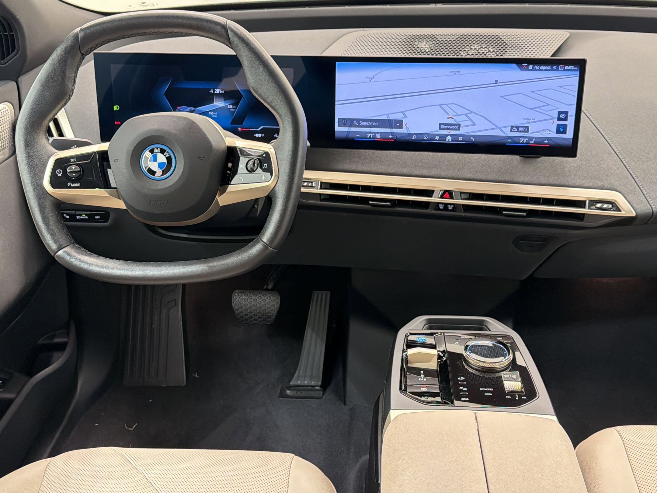 Certified 2024 BMW iX M60 image 27