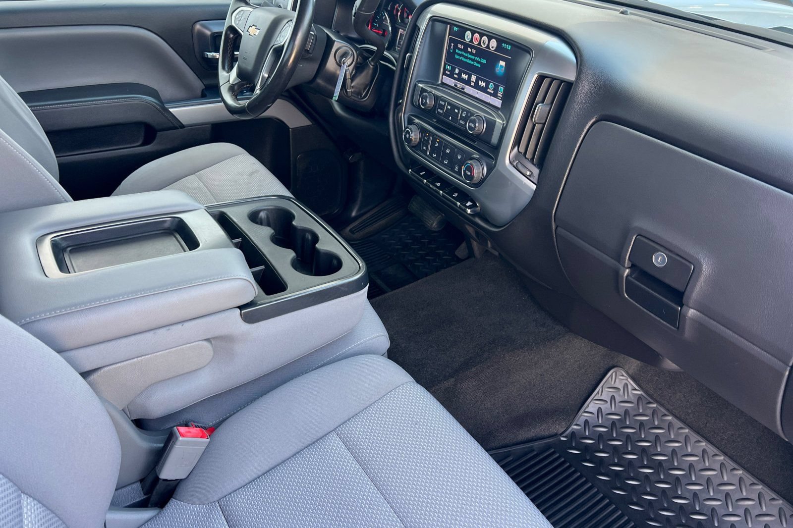 Used 2016 Chevrolet Silverado 3500 LT w/ LT Convenience Package AWD/4WD image 9