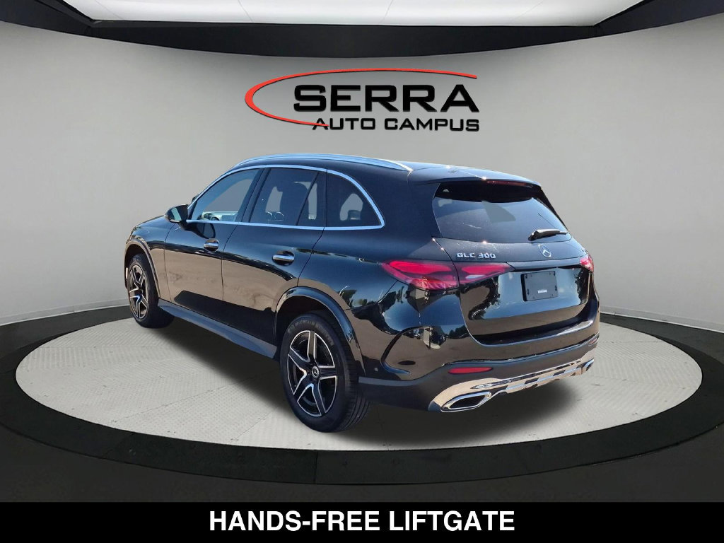 Used 2023 Mercedes-Benz GLC 300 4MATIC image 10