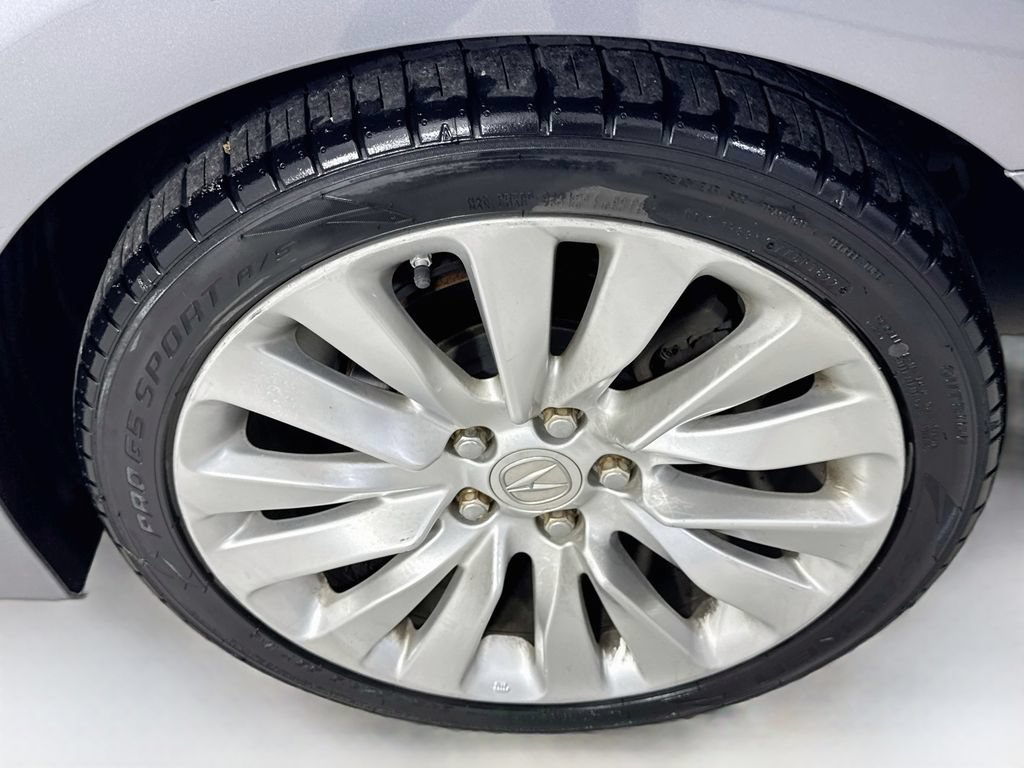 Used 2014 Acura RLX w/ Technology Package FWD image 40