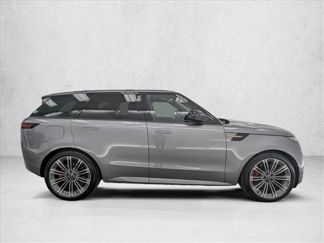 New 2025 Land Rover Range Rover Sport Dynamic SE image 8