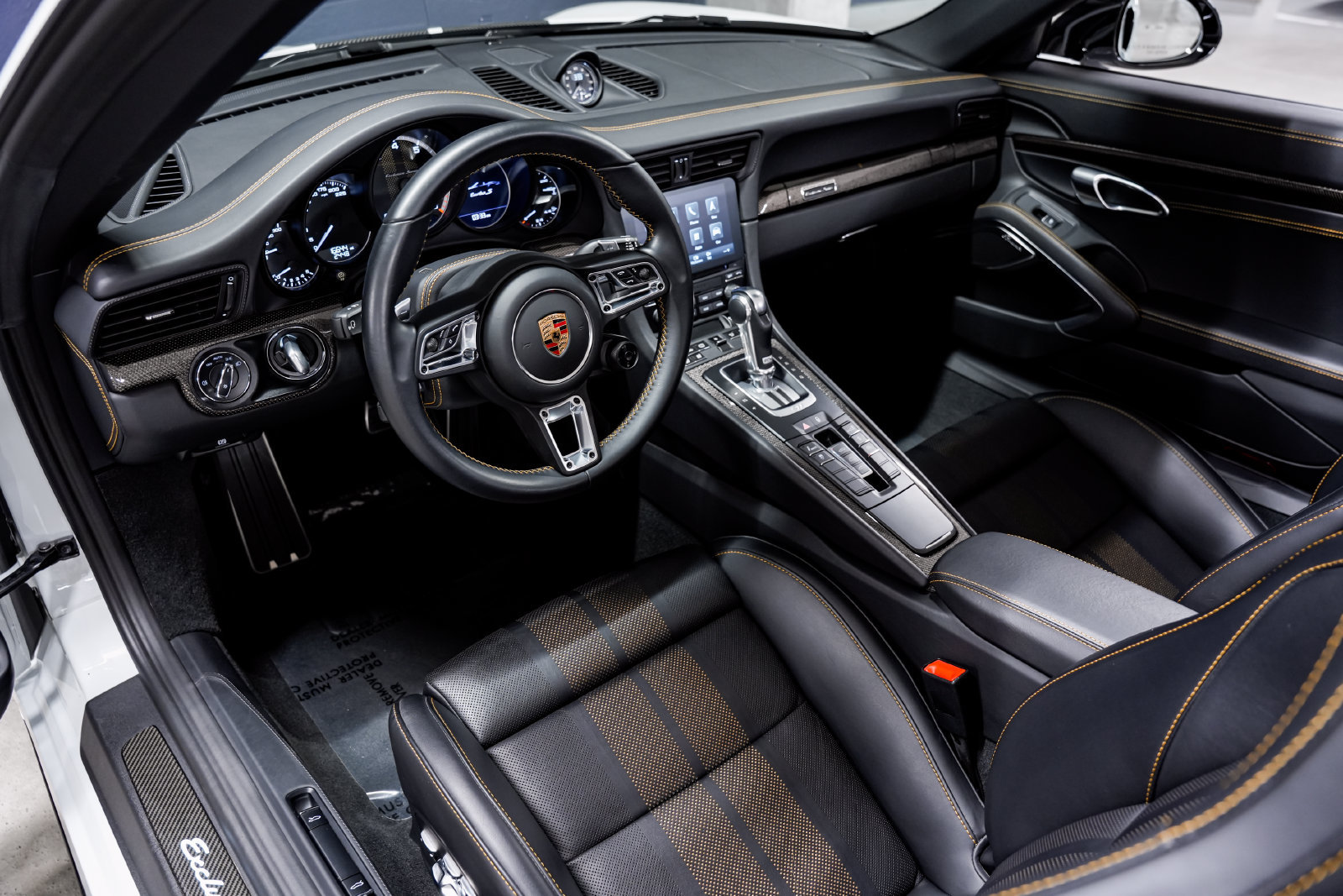 Used 2019 Porsche 911 Turbo S AWD/4WD image 9