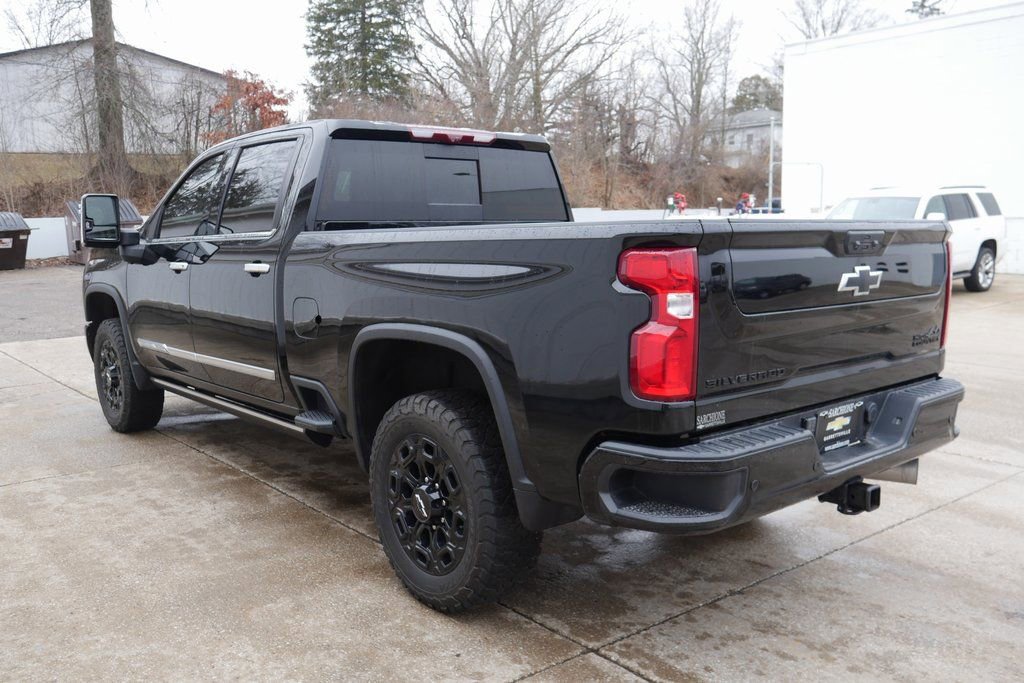 Used 2024 Chevrolet Silverado 2500 High Country w/ High Country Premium Package image 5