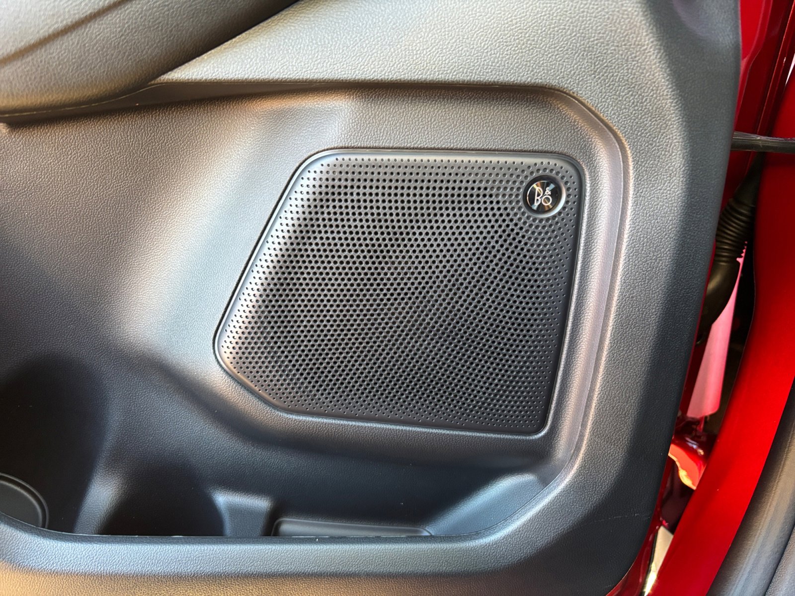 New 2026 Ford Escape SE w/ PHEV Premium Package FWD image 26
