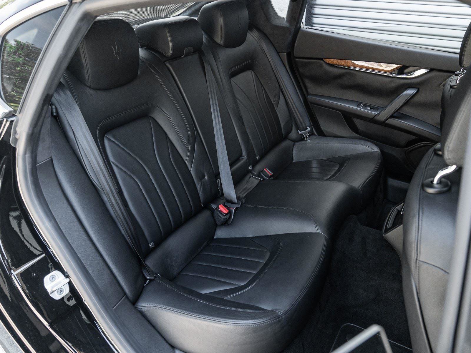 Used 2014 Maserati Quattroporte GTS image 19