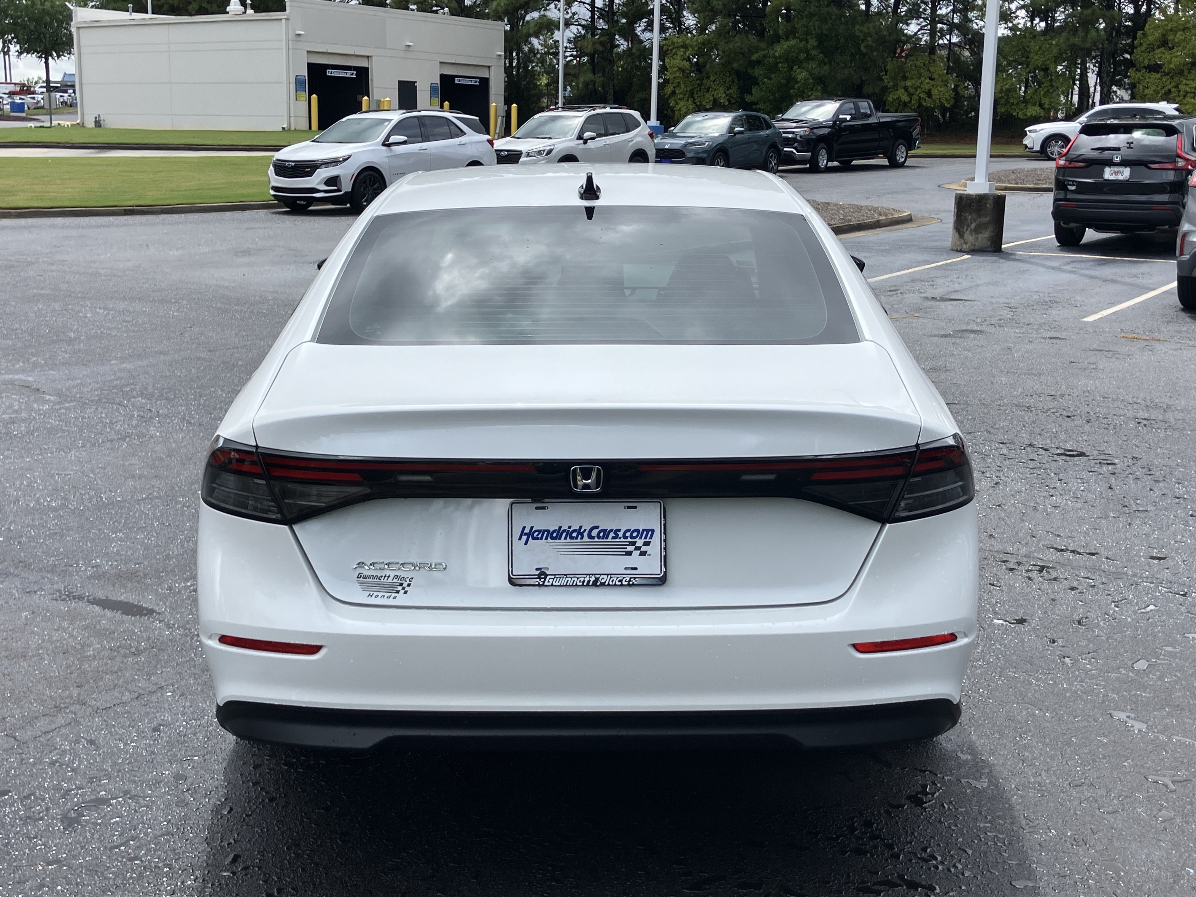 Used 2025 Honda Accord SE image 9