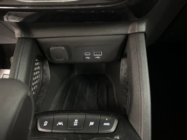 Used 2025 Chevrolet TrailBlazer LT AWD/4WD image 18