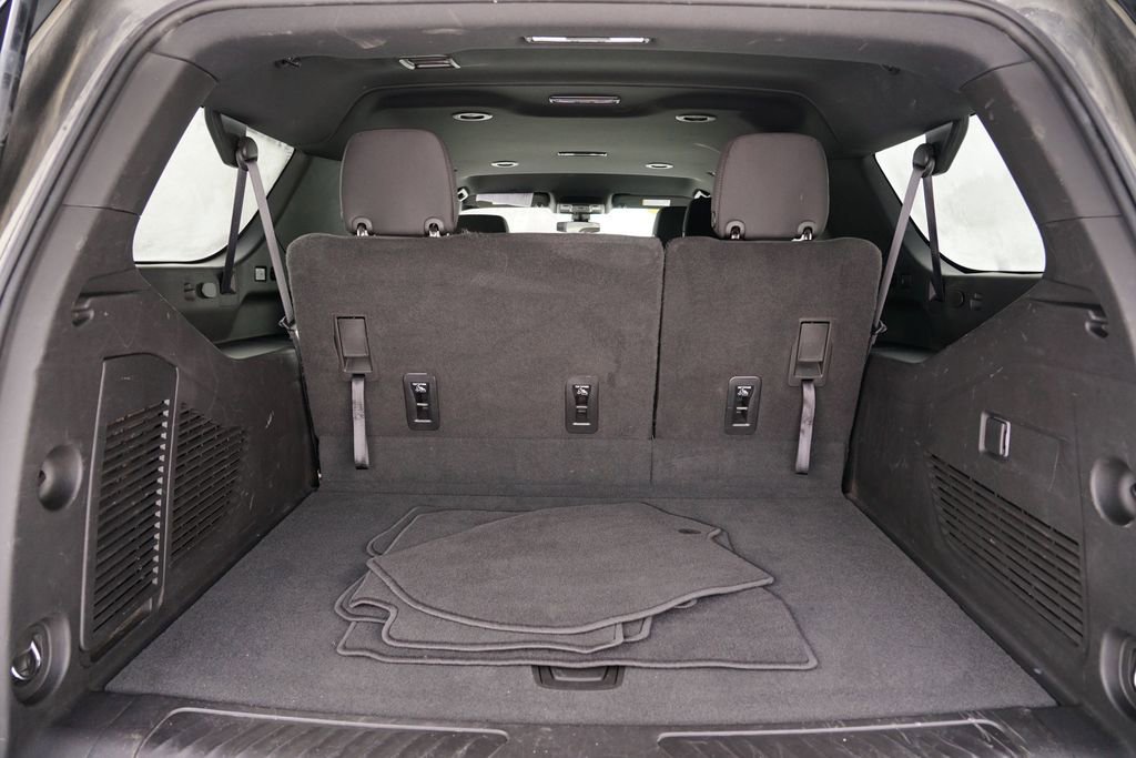 Used 2022 Chevrolet Suburban LS w/ Max Trailering Package image 28