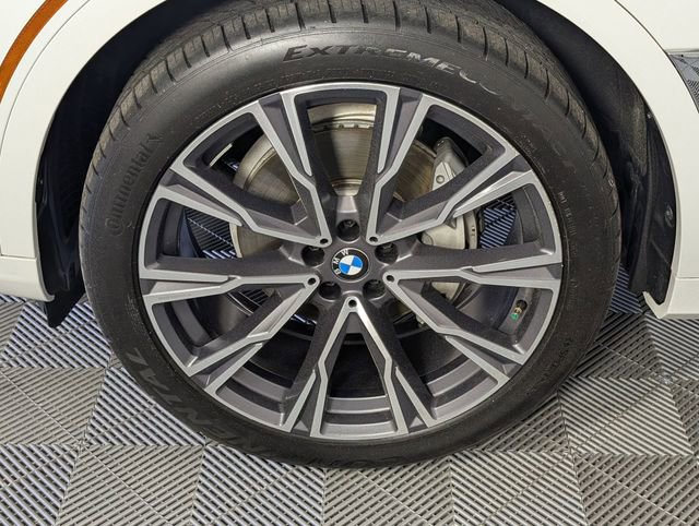 Used 2020 BMW X7 xDrive40i AWD/4WD image 8