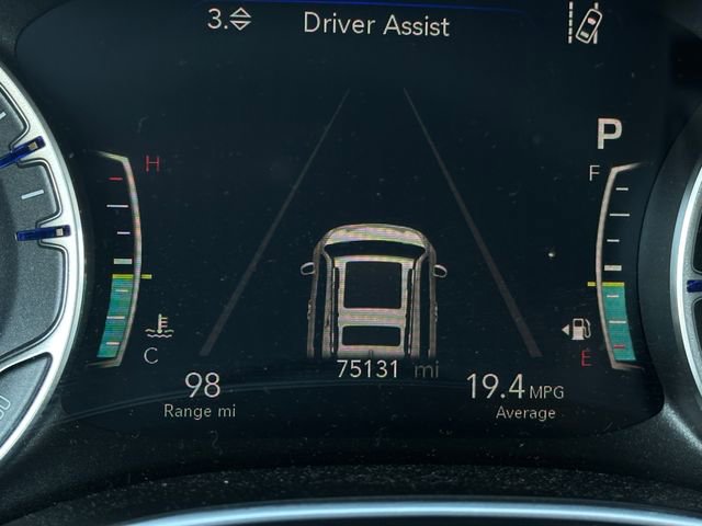 Used 2023 Chrysler Pacifica Limited image 23