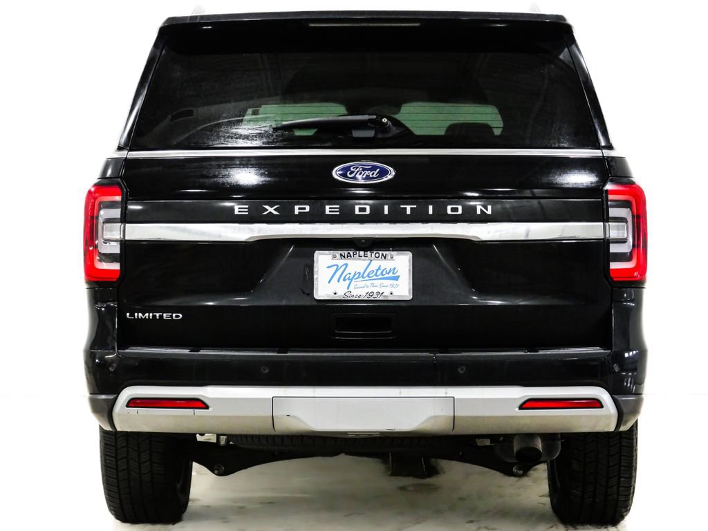 Used 2023 Ford Expedition Limited image 8