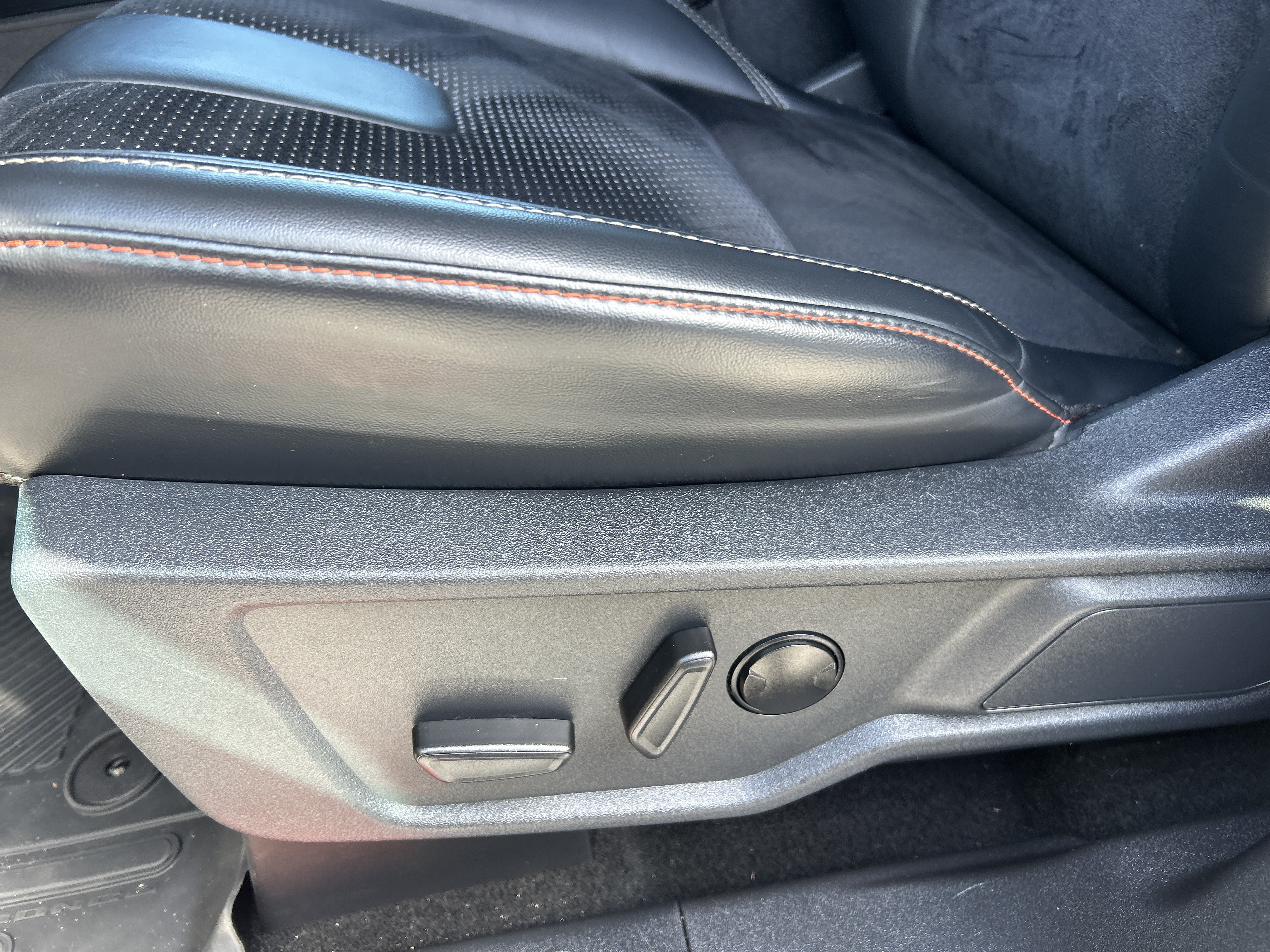Used 2024 Ford Bronco Raptor AWD/4WD image 15