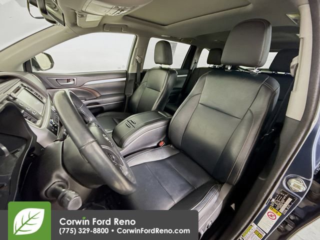 Used 2014 Toyota Highlander XLE image 20