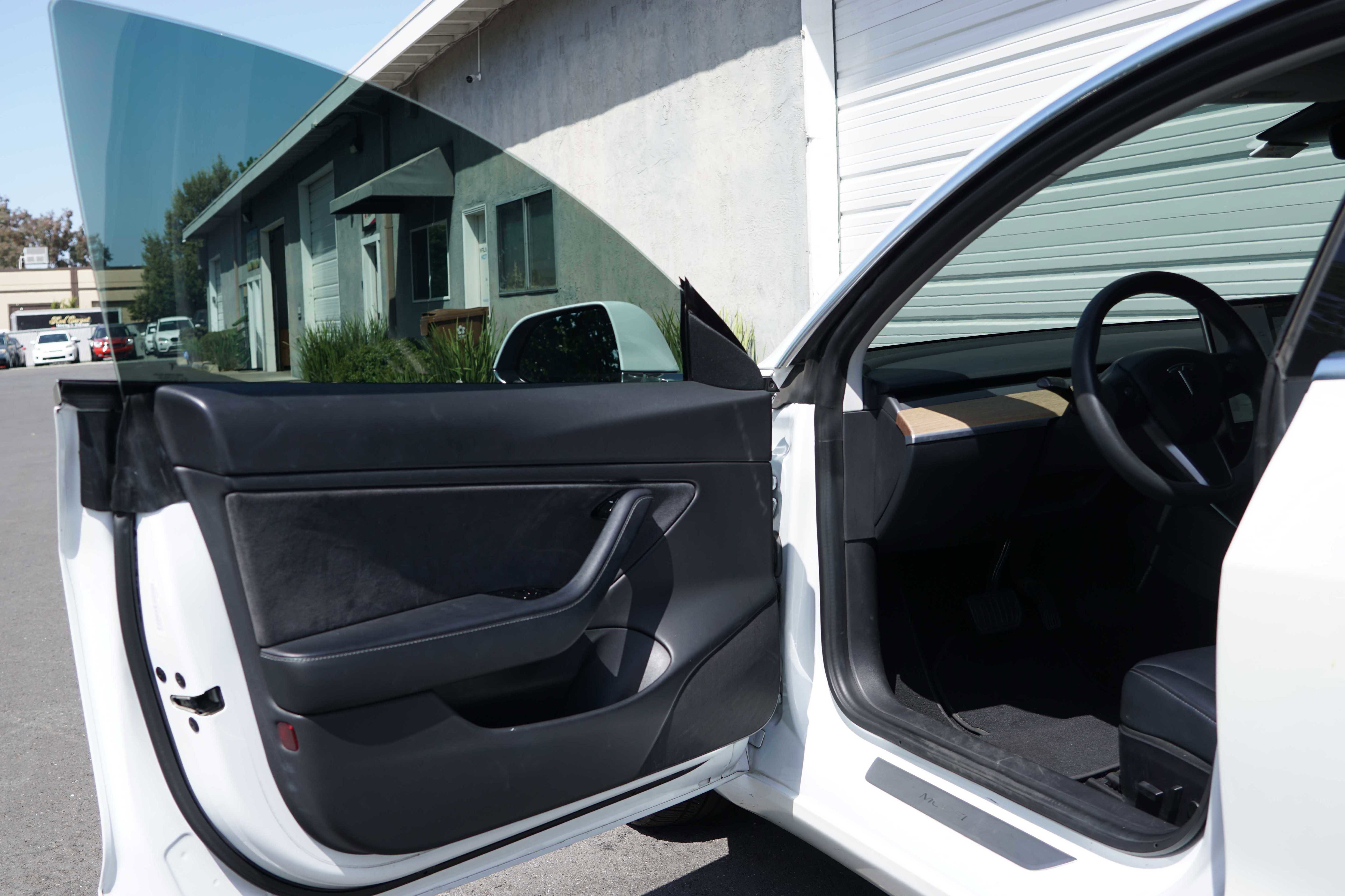 Used 2020 Tesla Model 3 Long Range image 36