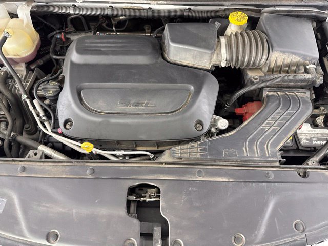 Used 2023 Chrysler Pacifica Touring-L FWD image 20