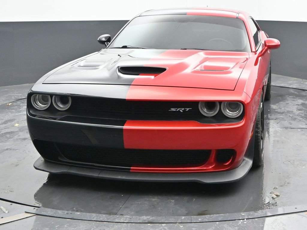 Used 2016 Dodge Challenger SRT Hellcat image 3
