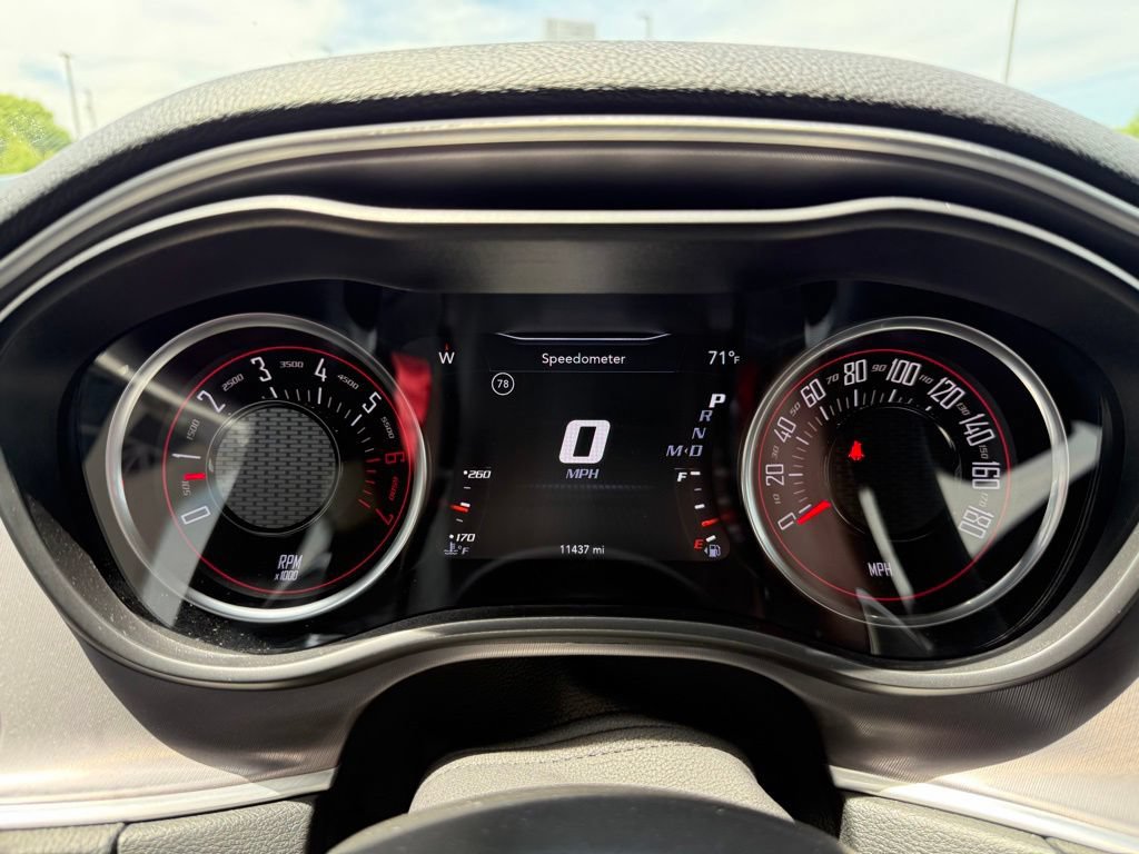 Used 2022 Dodge Challenger R/T Scat Pack w/ Driver Convenience Group RWD image 14