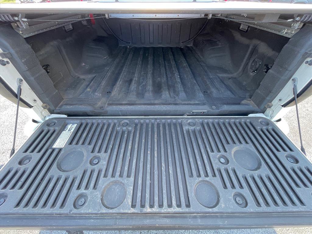 Used 2022 Nissan Frontier PRO-4X w/ Pro-4X Premium Package AWD/4WD image 6