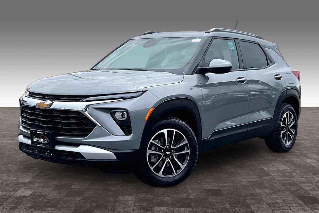 Used 2024 Chevrolet TrailBlazer LT w/ Convenience Package image 2