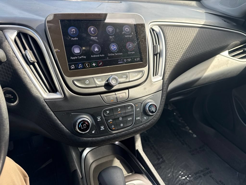 Used 2025 Chevrolet Malibu LT FWD image 9