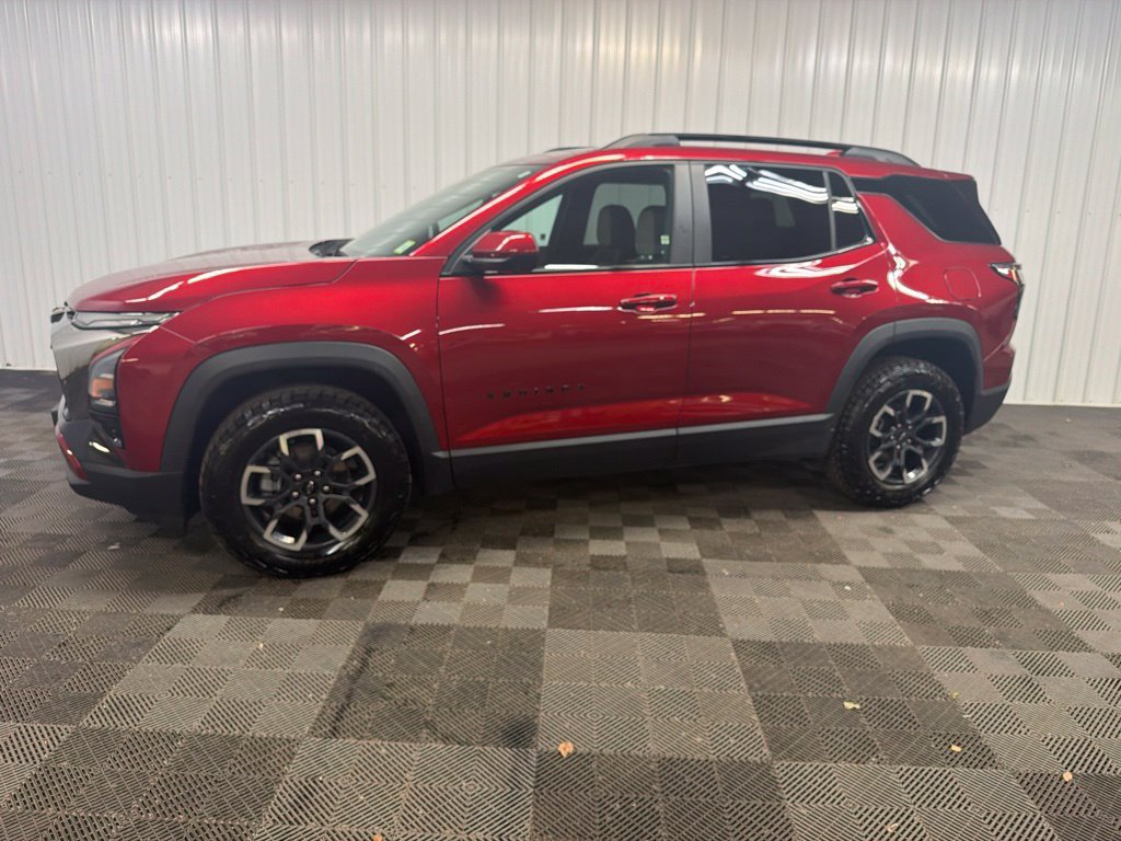Used 2025 Chevrolet Equinox ACTIV w/ Safety and Technology Package AWD/4WD image 8