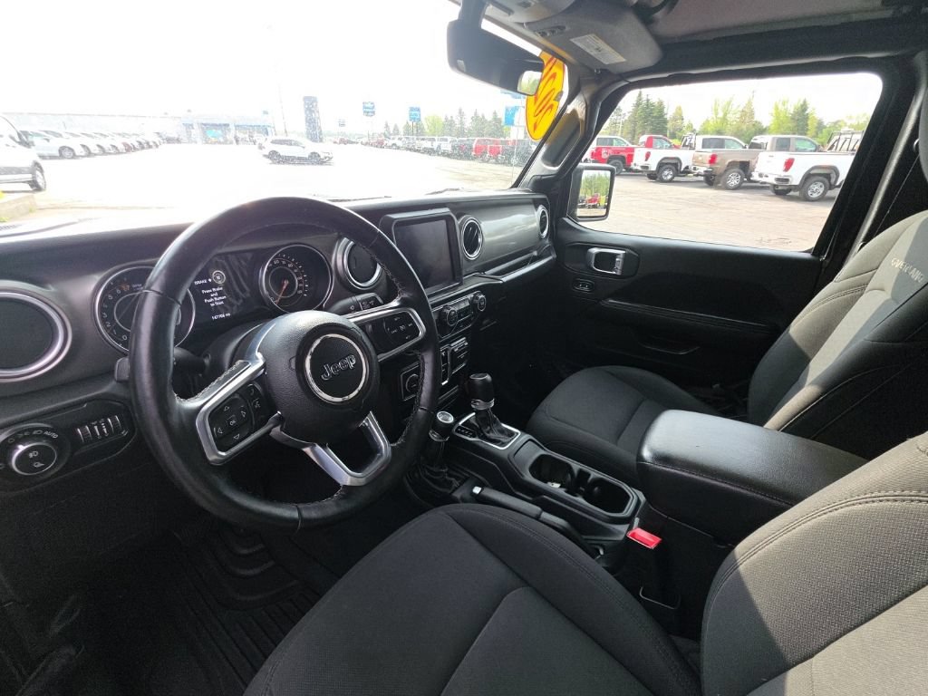 Used 2020 Jeep Gladiator Overland AWD/4WD image 20