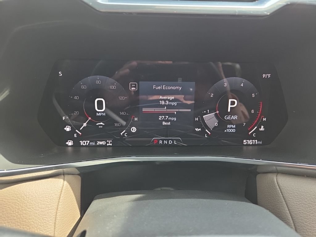 Used 2023 GMC Canyon Denali w/ Denali Black Edition AWD/4WD image 13