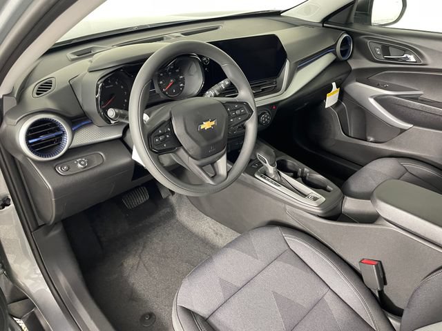 New 2026 Chevrolet Trax LS w/ Driver Confidence Package FWD image 3