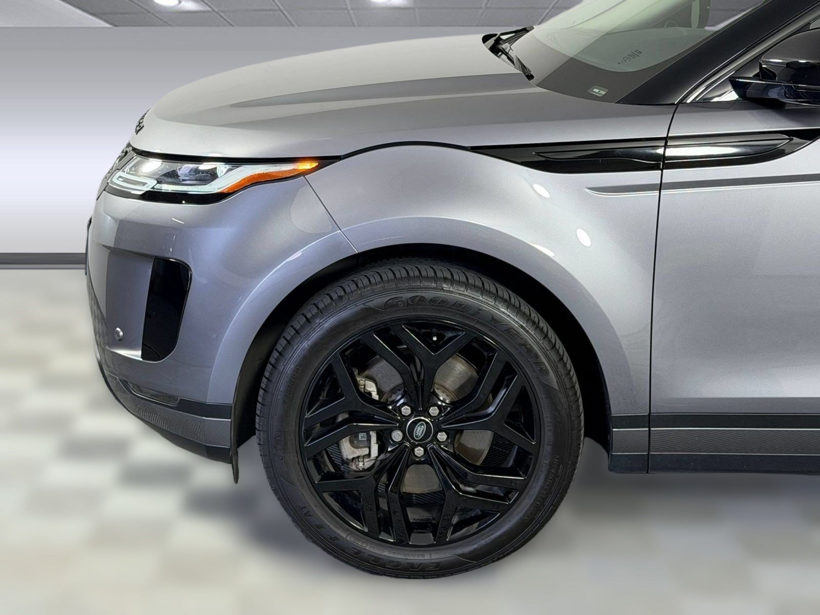 Used 2023 Land Rover Range Rover Evoque SE AWD/4WD image 11