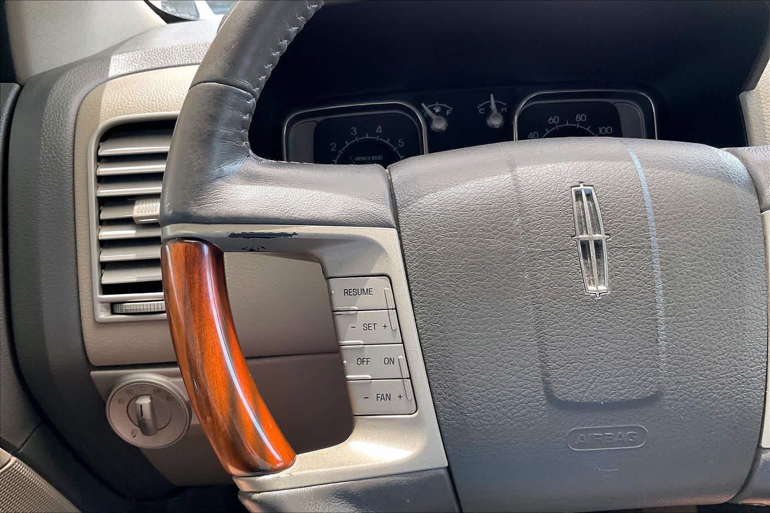 Used 2007 Lincoln MKX 2WD image 21