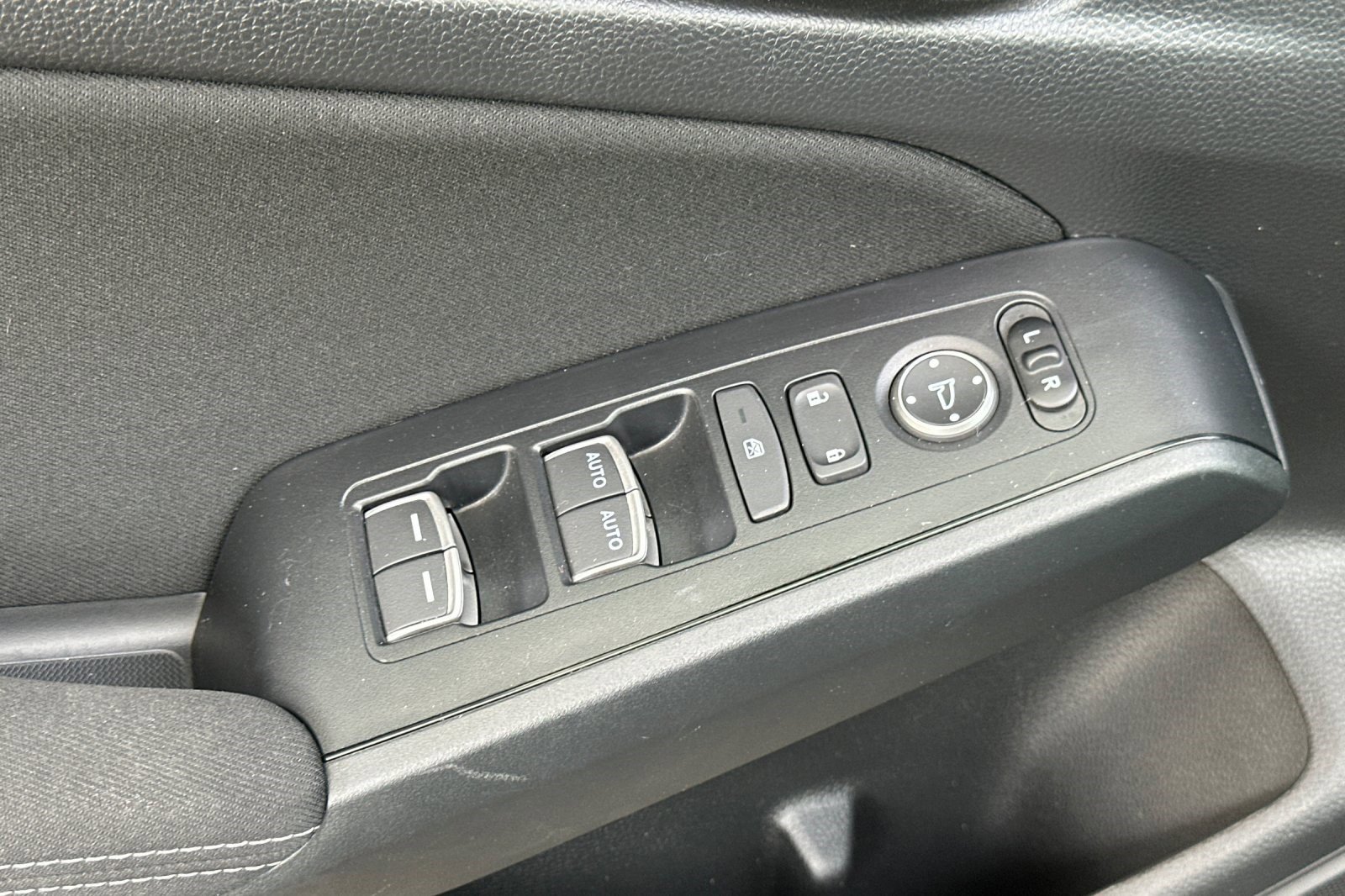 Used 2023 Honda Civic LX image 14
