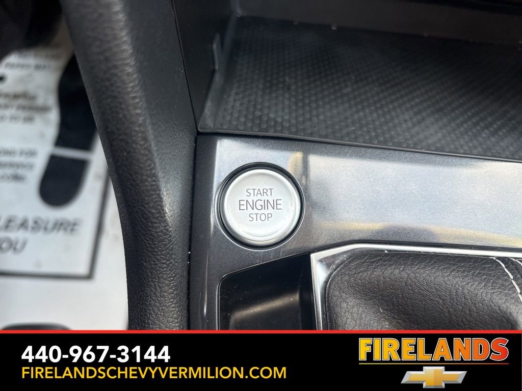 Used 2024 Volkswagen Tiguan S image 23