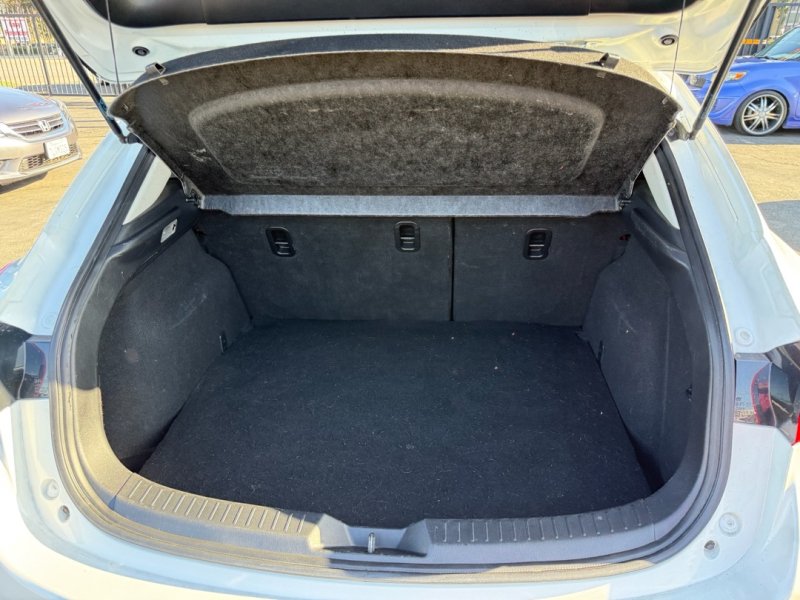 Used 2015 MAZDA MAZDA3 i Sport FWD image 18