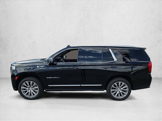 Used 2022 GMC Yukon Denali w/ Advanced Technology Package AWD/4WD image 9