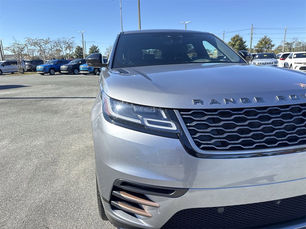 Used 2022 Land Rover Range Rover Velar R-Dynamic S image 9