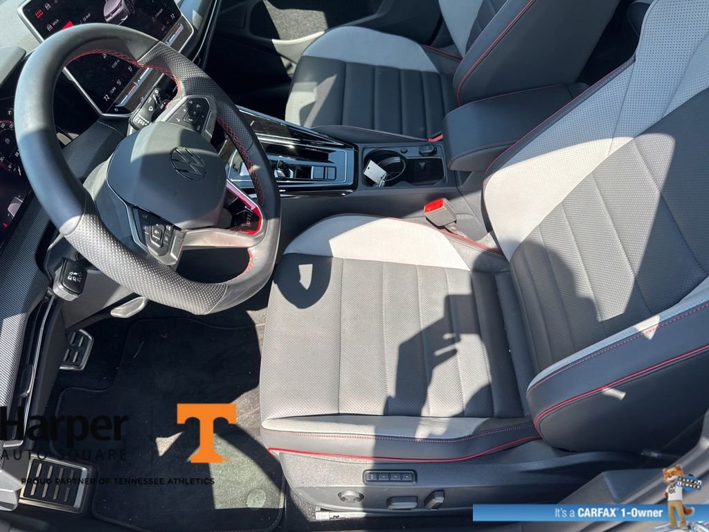 Used 2025 Volkswagen GTI Autobahn FWD image 13