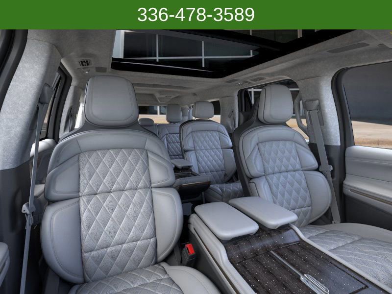 New 2025 Lincoln Navigator L Black Label image 10