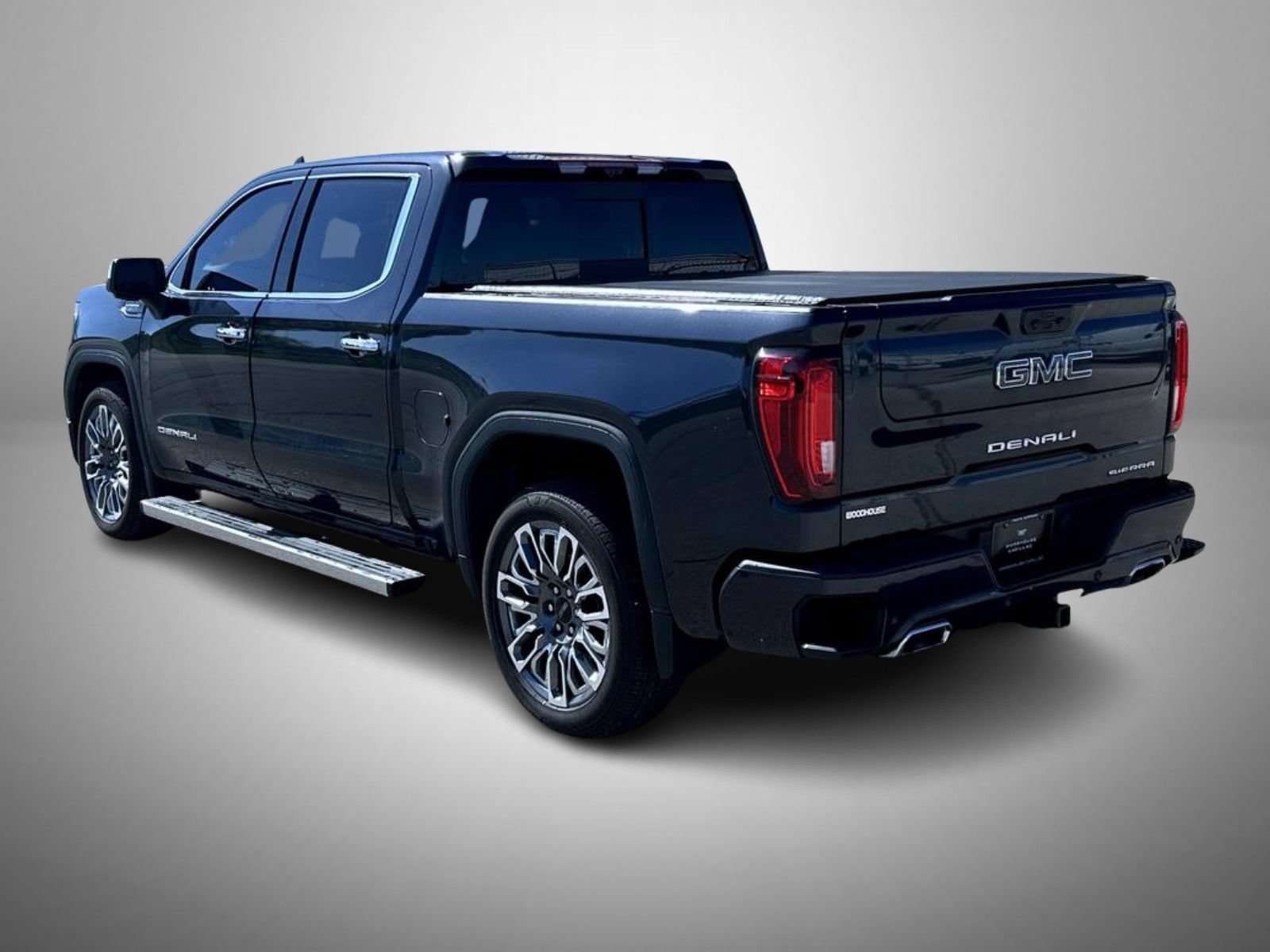 Used 2024 GMC Sierra 1500 Denali Ultimate AWD/4WD image 7